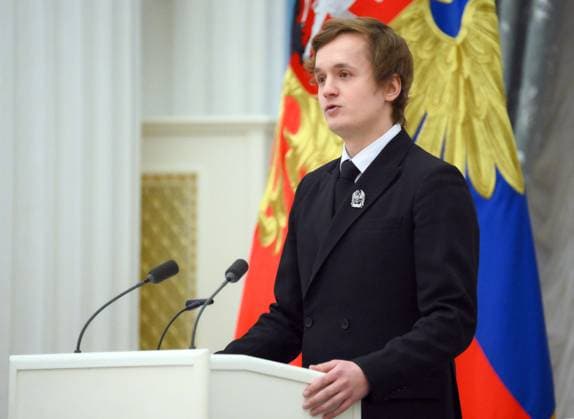 Russia Putin Culture Presidential Prize 8887456 25.03.2025 Artistic Director of the Moscow State Academic Symphony Orchestra Ivan Nikiforchin speaks during a ceremony to award the winners of the 2024 Presidential Prize for young culture professionals and for writing and art for children and young people at the Kremlin in Moscow, Russia. Alexey Maishev Sputnik Moscow Russia  Copyright: xAlexeyxMaishevx