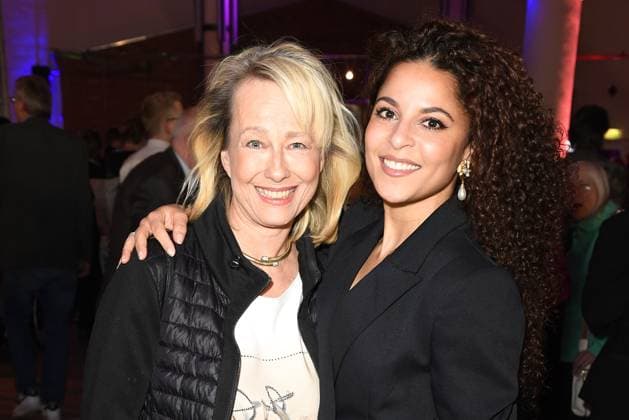 Debora Weigert and Patricia Meeden at the German Audio Film Award ceremony on 25 03 2025 in Berlin German Audio Film Award 2025 in Berlin