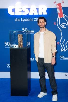 Cesar Des Lyceens 2025 Pierre Niney attending the Le Comte De Monte-Christo - Cesar Des Lyceens 2025 at La Sorbonne University in Paris, France on March 26, 2025. Photo by Aurore Marechal ABACAPRESS.COM Paris France  Copyright: xMarechalxAurore ABACAx