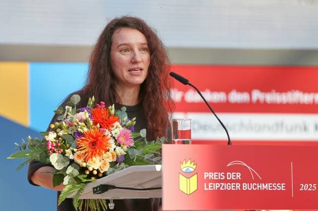 Leipzig, Saxony, Germany, 27 03 2025 Leipzig Book Fair Prize Irina Rastorgueva is awarded in the non-fiction category Copyright: xdtsxNachrichtenagenturx dts_63367