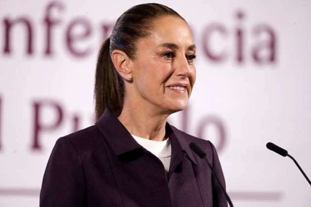 Mexiko, Claudia Sheinbaum Pressekonferenz in Mexiko-Stadt Mexico™s President Claudia Sheinbaum Holds Briefing Mexico s President, Claudia Sheinbaum Pardo, announced that she will provide a comprehensive response to the United States tariffs on Mexico during a briefing at the National Palace. on March 27, 2025 in Mexico City, Mexico. (Photo by Luis Barron Eyepix Group) Copyright: xLuisxBarron xEyepixxGroupx LB_27032025_149398