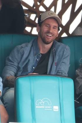 MIAMI GARDENS, FL - MARCH 28: Lionel Messi 10 of Inter Miami and his wife Antonela Roccuzzo and their kids Thiago, Mateo, and Ciro are all seen watching Novak Djokovic of Serbia defeat Grigor Dimitrov of Bulgaria in their match on Day 11 of the Miami Open at Hard Rock Stadium on March 28, 2025 in Miami Gardens, Florida People: Lionel Messi, Antonela Roccuzzo and Kids Copyright: xHoo-mex xMediaPunchx