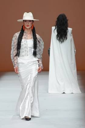 China Fashion Week in Peking, BODPASHOW Join Hands Modenschau BEIJING, CHINA - MARCH 28: A model walks the runway at the BODPASHOW.Join Hands in Labrang collection show on day 9 of China Fashion Week A W2025 at 798Â·751 PARK on March 28, 2025 in Beijing, China.  Copyright: xVCGx 111557904589