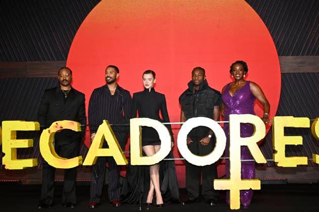 March 31, 2025, Mexico City, Ciudad de Mexico, Mexico: (L-R) Ryan Coogler, Michael B. Jordan, Hailee Steinfeld, Miles Caton and Wunmi Mosaku attend the red carpet for the movie Sinners at Plaza Universidad. on March 31, 2025 in Mexico City, Mexico. Mexico City Mexico - ZUMAe321 20250331_zea_e321_072 Copyright: xCarlosxTischlerx