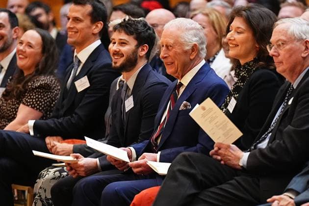 Royal community music reception King Charles III and the audience watch a performance by students from the Royal College of Music in the Waterloo Chamber during a reception to recognise those involved in community music across the UK, at Windsor Castle in Berkshire. The 350 guests include leaders of community music groups and music-related projects, many of whom are volunteers., Credit:Aaron Chown Avalon UK, Windsor  Copyright: xAaronxChownx xAvalonx 0983027770