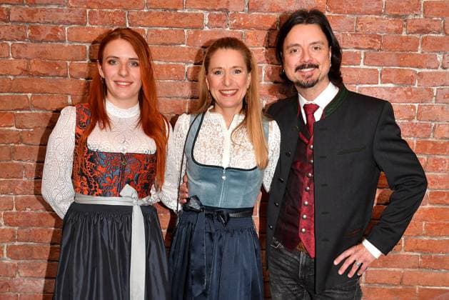 Johanna Mross, Stefanie Hertel and her husband Lanny Lanner at the award ceremony for the Bavarian State Medal for Social Merit 2025 in the Allerheiligen Hofkirche, Residenz on 3 April 2025 in Munich Bavarian State Medal for Stefanie Hertel and Sven Hannawald in Munich
