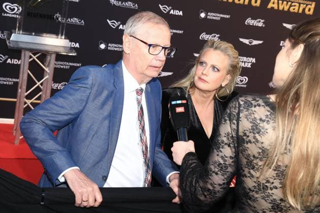25 Radio Regenbogen Award in Rust Günther Jauch and Barbara Schöneberger at the 25 Radio Regenbogen Award in the Europapark in Rust Baden Würtenberg Germany Copyright: xMatthiasxGränzdörferx