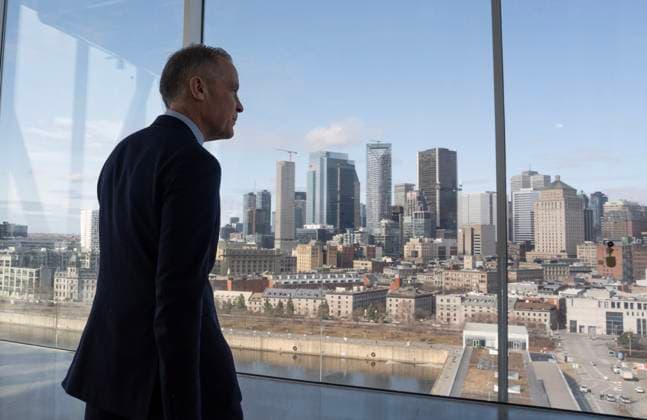 April 4, 2025, Montreal, Pq, Canada: Liberal leader Mark Carney makes his way to the podium to speak during a campaign event on Friday, April 4, 2025 in Montreal. Montreal Canada  - ZUMAc35_ 20250404_zaf_c35_016 Copyright: xAdrianxWyldx