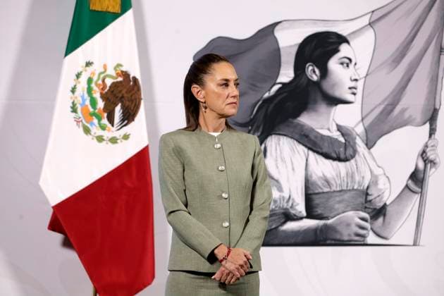 MexicoÃ¢â‚¬â ¢s President, Claudia Sheinbaum Pardo speaks during a briefing conference at National Palace. on April 4, 2025 in Mexico City, Mexico. Mexico City Mexico - ZUMAe321 20250404_zia_e321_001 Copyright: xLuisxBarronx