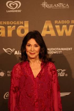 Rust, Germany 04 April 2025 Radio Regenbogen Award 2025 at Europa Park Rust In the picture Iris Berben Europa Park Baden Württemberg Copyright: xFotostandx xHettichx
