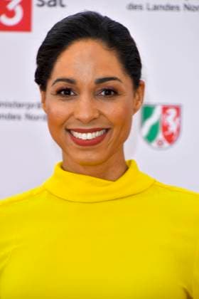 Jana Pareigis ZDF Heute presenter all in yellow as a guest at the 61 Grimme Award ceremony on 04 04 2025 in Marl NRW Germany