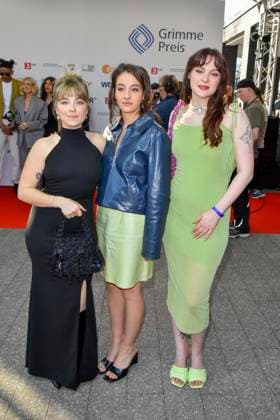 Jana Forkel, Elsa van Damke, Marie Bloching, Angemessen Angry as guests at the 61 Grimme Award ceremony on 04 04 2025 in Marl NRW Germany