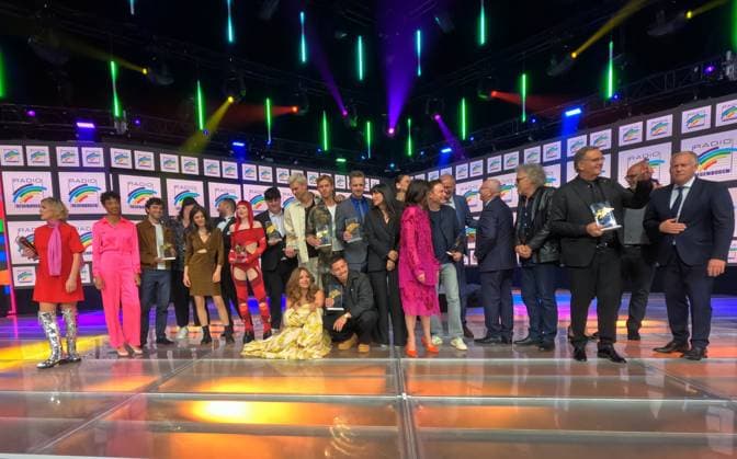 Rust, Germany 04 April 2025 Radio Regenbogen Award 2025 at Europa Park Rust In the picture group photo of the award winners and laudators after the Radio Regenbogen Award 2025 ceremony at Europa Park Rust Europa Park Baden Württemberg Copyright: xFotostandx xHettichx