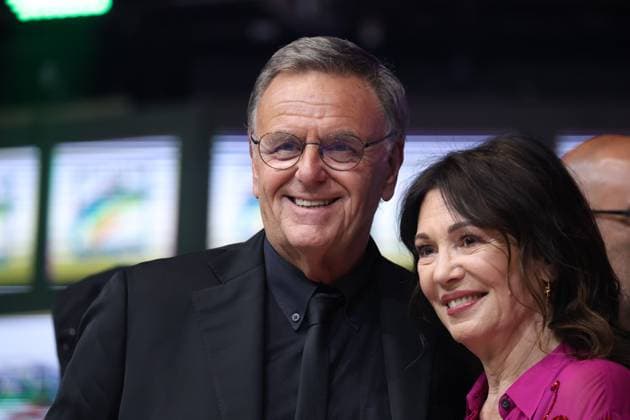 Rust, Germany 04 April 2025 Radio Regenbogen Award 2025 at Europa Park Rust In the picture Roland Mackwith laudator Iris Berben Europa Park Baden Württemberg Copyright: xFotostandx xHettichx