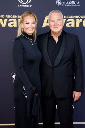 Franziska van Almsick with partner Jürgen B Harder at the presentation of the 25 Radio Regenbogen Award 2025 in the Europa Park Arena Rust, 04 04 2025 Foto:xS.xGabschx xFuturexImagex regenbogen_5412