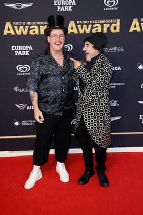 Cyril and Albert de Paris as Charlie Chaplin at the presentation of the 25 Radio Regenbogen Award 2025 in the Europa Park Arena Rust, 04 04 2025 Foto:xS.xGabschx xFuturexImagex regenbogen_5463