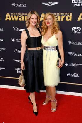 Monica Ivancan and Sonya Kraus at the presentation of the 25 Radio Regenbogen Award 2025 in the Europa Park Arena Rust, 04 04 2025 Foto:xS.xGabschx xFuturexImagex regenbogen_5472