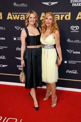 Monica Ivancan and Sonya Kraus at the presentation of the 25 Radio Regenbogen Award 2025 in the Europa Park Arena Rust, 04 04 2025 Foto:xS.xGabschx xFuturexImagex regenbogen_5475