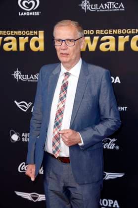Günther Jauch at the presentation of the 25 Radio Regenbogen Award 2025 in the Europa Park Arena Rust, 04 04 2025 Foto:xS.xGabschx xFuturexImagex regenbogen_5485