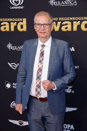 Günther Jauch at the presentation of the 25 Radio Regenbogen Award 2025 in the Europa Park Arena Rust, 04 04 2025 Foto:xS.xGabschx xFuturexImagex regenbogen_5486