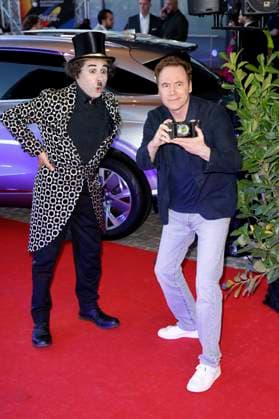 Michael Bully Herbig with Albert de Paris as Charlie Chaplin at the presentation of the 25 Radio Regenbogen Award 2025 in the Europa Park Arena Rust, 04 04 2025 Foto:xS.xGabschx xFuturexImagex regenbogen_5518