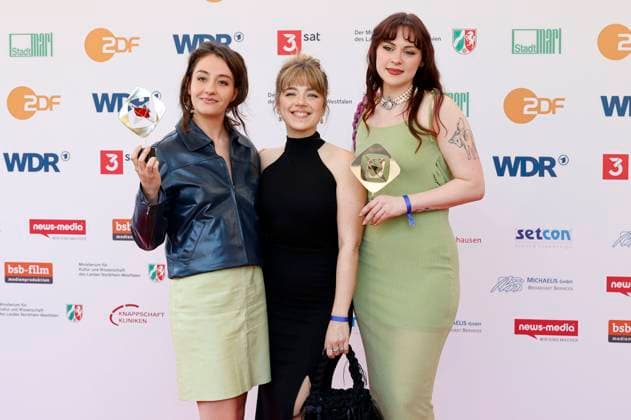 Marie Bloching, Elsa van Damke and Jana Forkel at the 61 award ceremony of the Grimme Prize 2025 in Theater Marl Marl, 04 04 2025 Foto:xT.xSchröerx xFuturexImagex grimme_5423