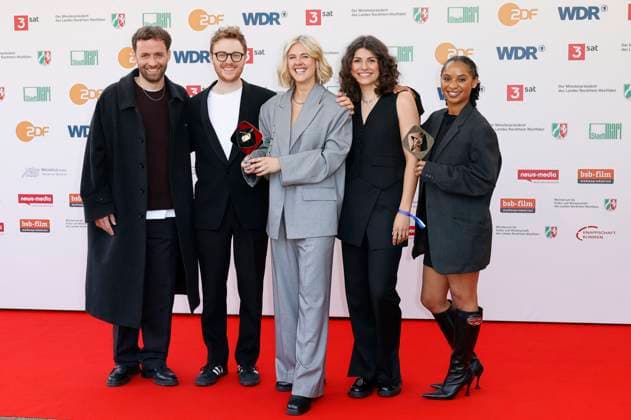 Philipp Weimar, Nikolas Holl, Lucie Schöner, Leonie Haenchen and Paula Menzel at the 61 Grimme Award 2025 ceremony at Theater Marl Marl, 04 04 2025 Foto:xT.xSchröerx xFuturexImagex grimme_5449