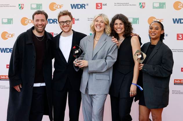 Philipp Weimar, Nikolas Holl, Lucie Schöner, Leonie Haenchen and Paula Menzel at the 61 Grimme Award 2025 ceremony at Theater Marl Marl, 04 04 2025 Foto:xT.xSchröerx xFuturexImagex grimme_5451