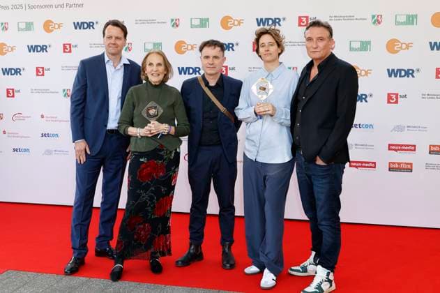 Guest, Gabriela Sperl, Thomas Wendrich, Pia Strietmann and Oliver Masucci at the 61 Grimme Award 2025 ceremony at Theater Marl Marl, 04 04 2025 Foto:xT.xSchröerx xFuturexImagex grimme_5514