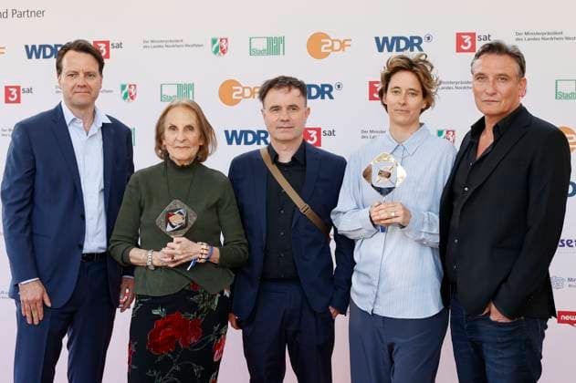 Guest, Gabriela Sperl, Thomas Wendrich, Pia Strietmann and Oliver Masucci at the 61 Grimme Award 2025 ceremony at Theater Marl Marl, 04 04 2025 Foto:xT.xSchröerx xFuturexImagex grimme_5516