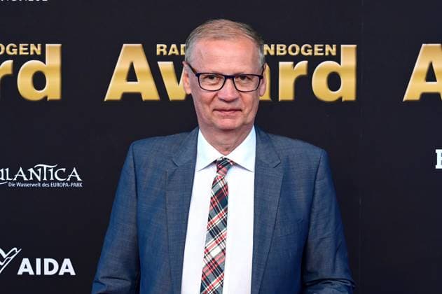 RADIO REGENBOGEN AWARD 2025 Günther Jauch on the occasion of the presentation of the media prize from Baden Württemberg Radio Regenbogen Award on 04 04 2025 at Europapark Rust 20250404MWI0351801