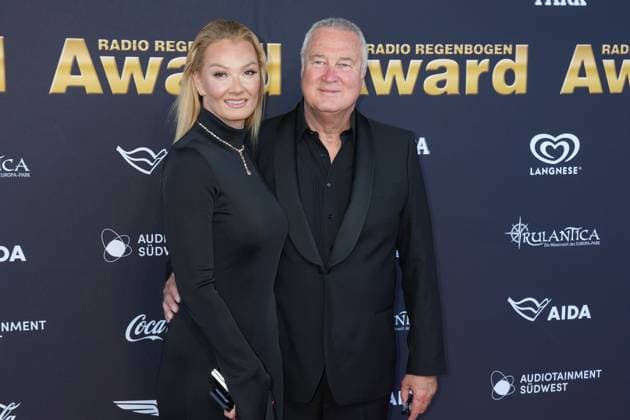 Radio Regenbogen Award 2025 Franziska van Almsick with partner Jürgen B Harder at the presentation of the Radio Regenbogen Award 2025 at Europapark on 04 04 2025 in Rust Rust Europa Park Dome Baden Württemberg
