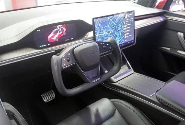 Tesla 2025 Q1 Decline The smart cockpit of a Tesla electric vehicle MODEL X is seen in Shanghai, China on April 4, 2025. Shanghai Shanghai China  Copyright: xCFOTOx i1743998184761