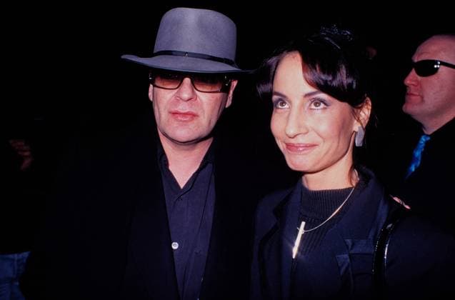 Archivbilder der Woche KW15 Rocksänger Udo Lindenberg mit der kanadisch-deutschen Opernsängerin und Musicaldarstellerin Anna Maria Kaufmann, circa 1992. Copyright: HartwigxValdmanis Nur redaktionelle Nutzung. Editorial usage only. VAL_7205004826