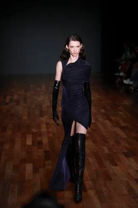 Normando brand show at Sao Paulo Fashion Week N59 Sao paulo (sp), 08.04.2025 - fashion spfw n59 normando - normando fashion show at sao paulo fashion week n59, at jk iguatemi, in vila olimpia, this tuesday, april 8, 2025. (Foto: Leco Viana Thenews2 imago images) Normando brand show at Sao Paulo Fashion Week N59  Copyright: xLecoxVianax