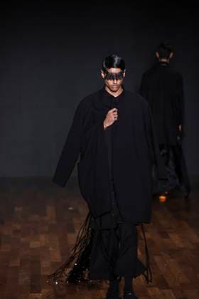 Leandro Castro s fashion show at Sao Paulo Fashion Week N59 Sao paulo (sp), 08.04.2025 - fashion spfw n59 leandro castro- fashion show by designer leandro castro at sao paulo fashion week n59, at jk iguatemi, in vila olimpia, this tuesday, april 8, 2025. (Foto: Leco Viana Thenews2 imago images) Leandro Castro s fashion show at Sao Paulo Fashion Week N59  Copyright: xLecoxVianax