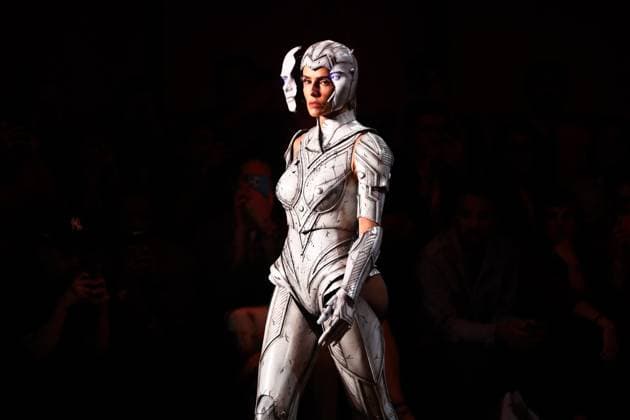 Sao Paulo Fashion Week Brazilian actress Deborah Secco during the Dario Mittmann show at the N59 edition of Sao Paulo Fashion Week, held at Shopping JK Iguatemi, in Vila Olimpia, west side of Sao Paulo, this Tuesday, April 8. SoO PAULO SoO PAULO Brazil Copyright: xMarinaxUezimax