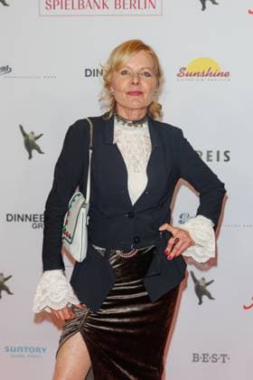 Award ceremony B Z Kulturpreis Cornelia Schleime at the B Z Kulturpreis 2025 at the Theater am Potsdamer Platz on 08 04 2025 in Berlin Copyright: xEventpressxKochanx