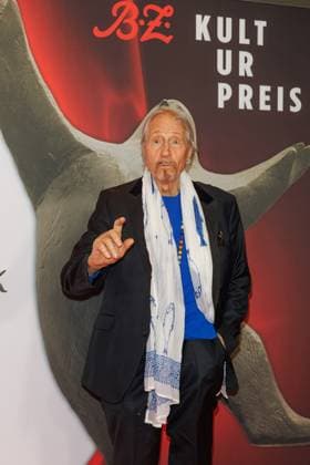 Award ceremony B Z Culture Prize Reiner Schöne at the B Z Culture Prize 2025 at the Theater am Potsdamer Platz on 08 04 2025 in Berlin Copyright: xEventpressxKochanx