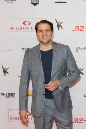 Award ceremony B Z Kulturpreis Pierre Kiwitt at the B Z Kulturpreis 2025 at the Theater am Potsdamer Platz on 08 04 2025 in Berlin Copyright: xEventpressxKochanx