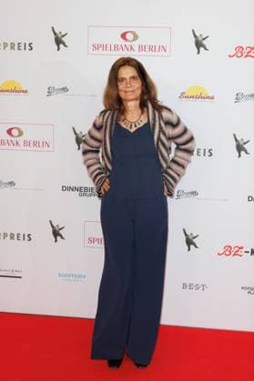 Award ceremony B Z Culture Prize Sarah Wiener at the B Z Culture Prize 2025 at the Theater am Potsdamer Platz on 08 04 2025 in Berlin Copyright: xEventpressxKochanx