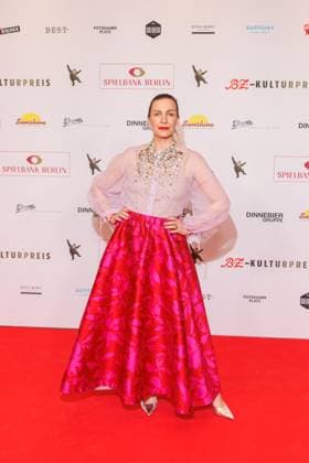 Award ceremony B Z Culture Prize Nadine Heidenreich at the B Z Culture Prize 2025 at the Theater am Potsdamer Platz on 08 04 2025 in Berlin Copyright: xEventpressxKochanx