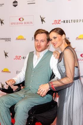 Award ceremony B Z Kulturpreis Samuel Koch and Sarah Elena Timpe at the B Z Kulturpreis 2025 at the Theater am Potsdamer Platz on 08 04 2025 in Berlin Copyright: xEventpressxKochanx