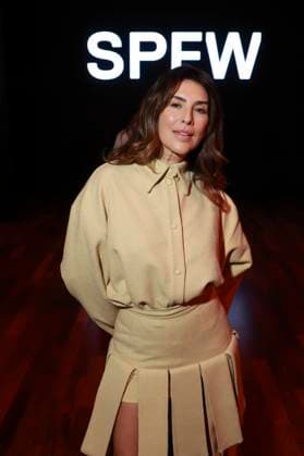 Sao Paulo Fashion Week N59 Fernanda Paes Leme, a Brazilian actress and television presenter, attends the fashion show by designer Weider Silverio at Sao Paulo Fashion Week N59 at JK Iguatemi in Vila Olimpia in Sao Paulo, Brazil, on April 9, 2025. Sao Paulo Sao Paulo Brasil  Copyright: xThenews2x originalFilename: thenews2-fashions250409_npY4q.jpg