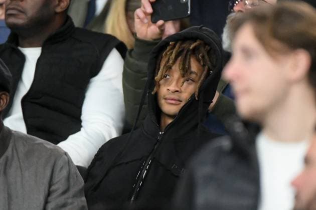 Jaden Smith At PSG vs Aston Villa - Paris Jaden Smith during the UEFA Champions League 2024 25 Quarter Final First Leg match between Paris Saint-Germain (PSG) and Aston Villa FC at Parc des Princes stadium on April 9, 2025 in Paris, France. Photo by Lionel Urman ABACAPRESS.COM Paris France  Copyright: xUrmanxLionel ABACAx