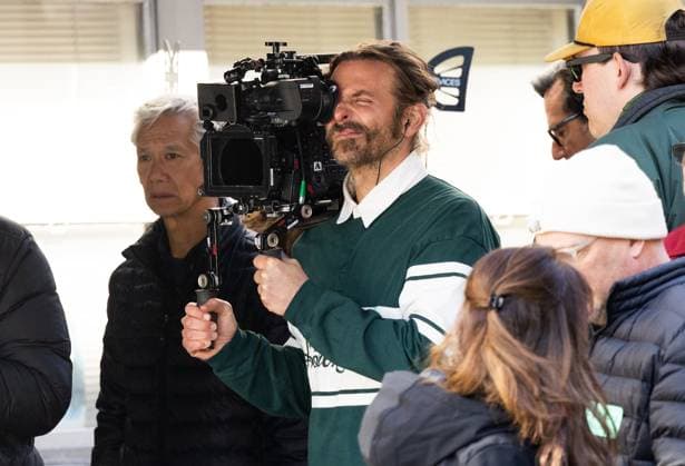Entertainment Themen der Woche KW15 Bradley Cooper On Location with Is This Thing On Featuring: Bradley Cooper Where: New York, New York, United States When: 09 Apr 2025 Credit: Janet Mayer INSTARimages.com EDITORIAL USE ONLY. NOT FOR USE BY NEWSPAPERS BASED IN THE UK. Copyright: xx instar54657269