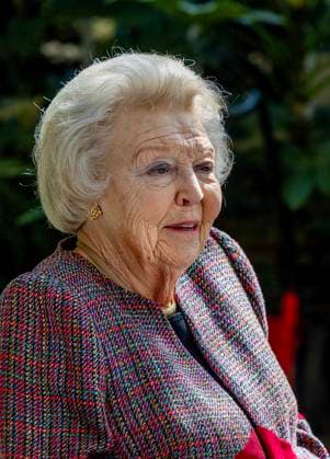 10-04-2025 Gouda Princess Beatrix attend the Jantje Beton Prize in Gouda. Jantje Beton awards this prize to the most play-friendly city in the Netherlands is Breda. Â  Copyright: xPPEx