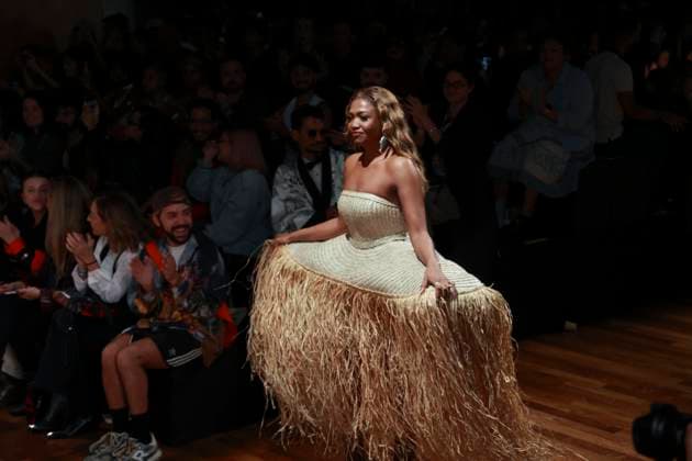 Dendezeiro brand fashion show at sao paulo fashion week n59 Sao paulo (sp), 10.04.2025 - fashion spfw n59 dendezeiro singer-songwriter gaby amarantos parades in the dendezeiro brand at sao paulo fashion week n59, at jk iguatemi, in vila olimpia, this thursday, april 10, 2025. (Foto: Leco Viana Thenews2 imago images) Dendezeiro brand fashion show at sao paulo fashion week n59  Copyright: xLecoxVianax