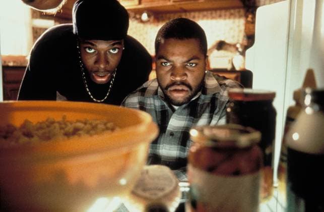 Friday (1995) - filmstill Friday (1995) Chris Tucker & Ice Cube - - - EDITORIAL USE ONLY Copyright: xCAP KFSx