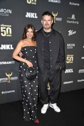 Johannes Strate Revolverheld and girlfriend Anna Angelina Wolfers at the 47th Jupiter Award ceremony in Hamburg on 10 04 2025